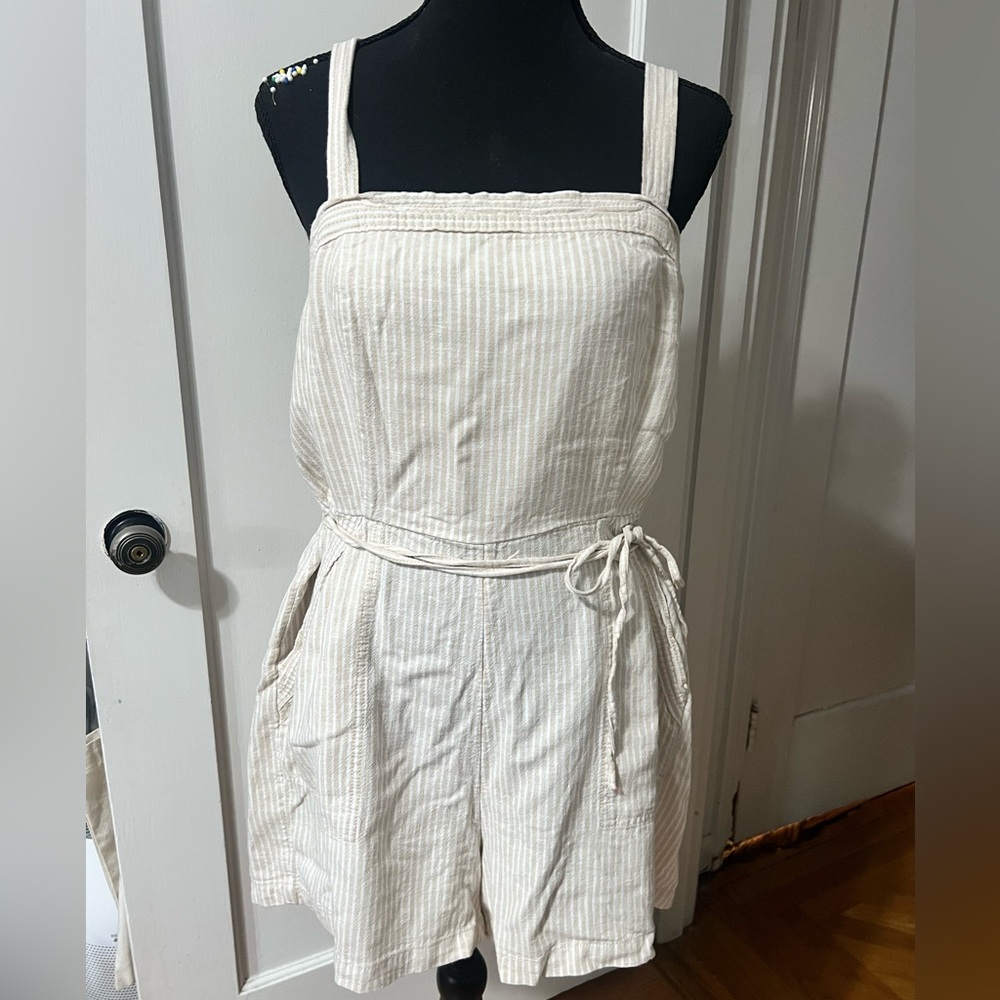 Old Navy Cream & White Striped Linen-Blend Romper with Tie Waist